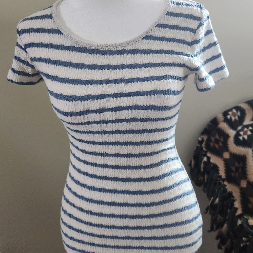 Womens Body Con Striped Blue and White Short Sleeve Dress